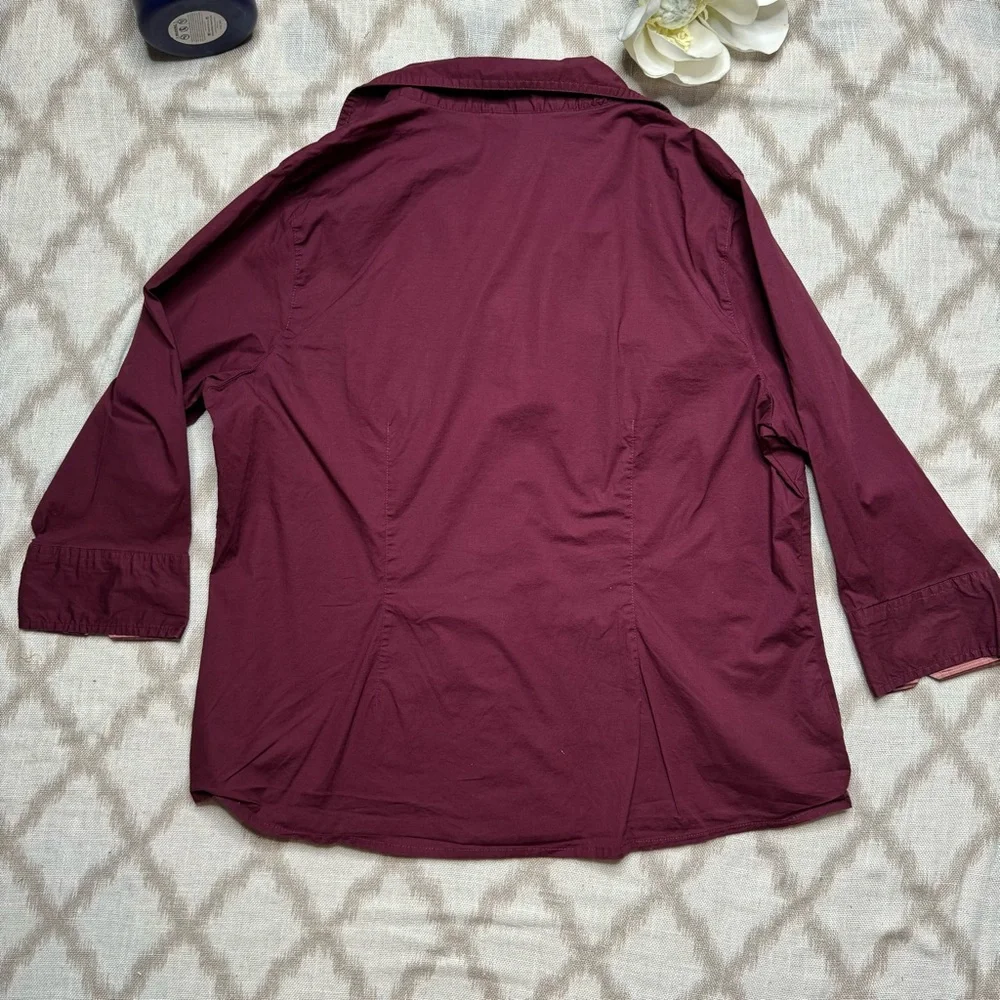 St. John’s Bay Burgundy Button Down Blouse 1X Stretch Roll Tab Top